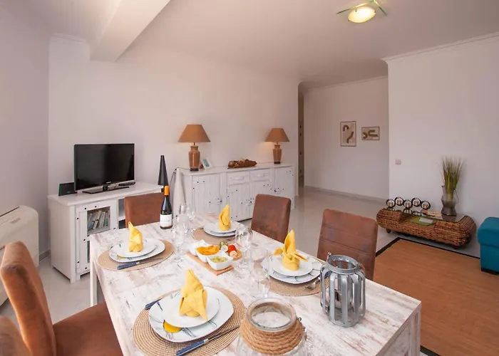 Waves By Ocvillas 阿尔布费拉